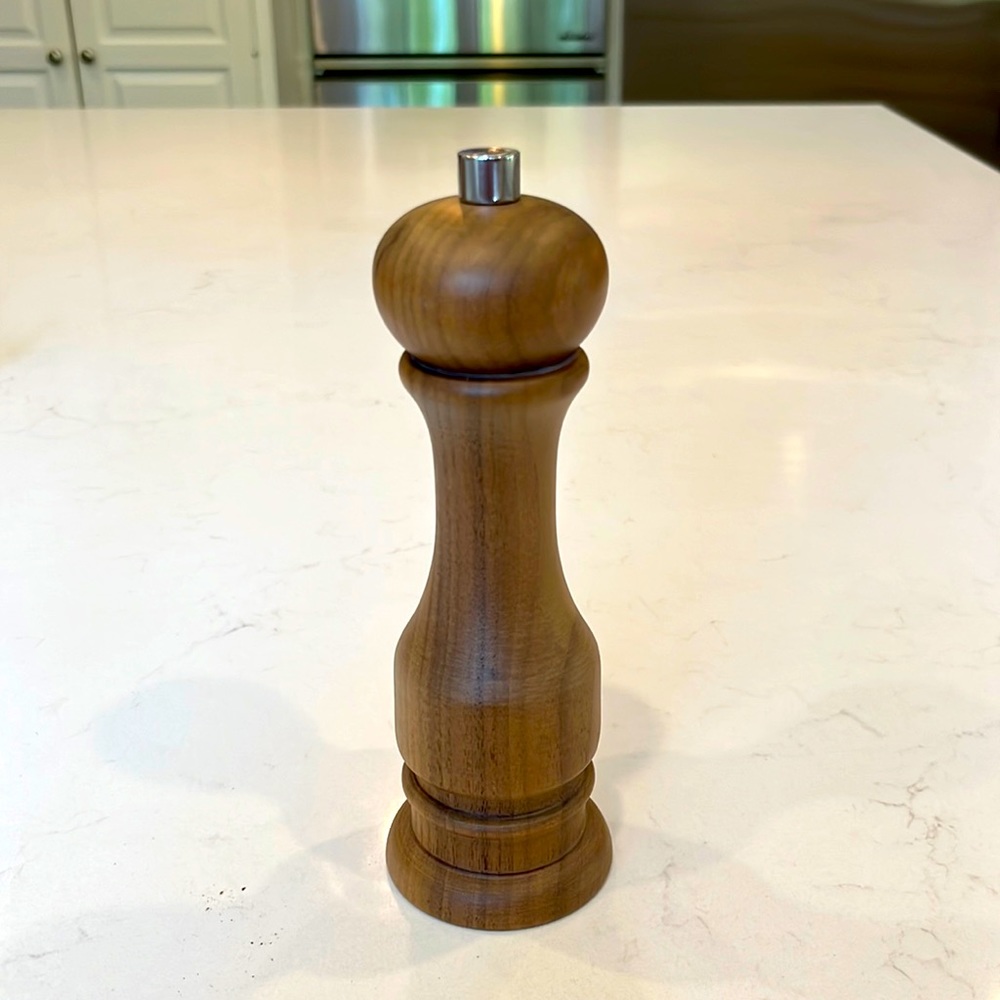Williams and Sonoma Pepper Mill